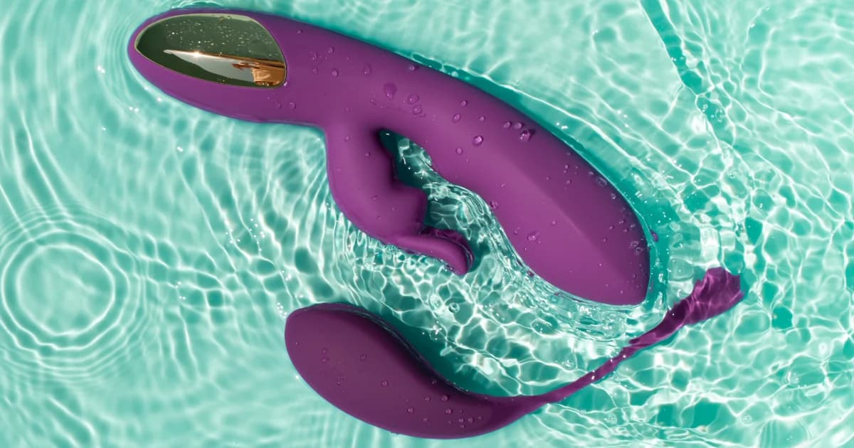 Waterproof Sex Toys Guide: Comfort, Features & Buying Tips