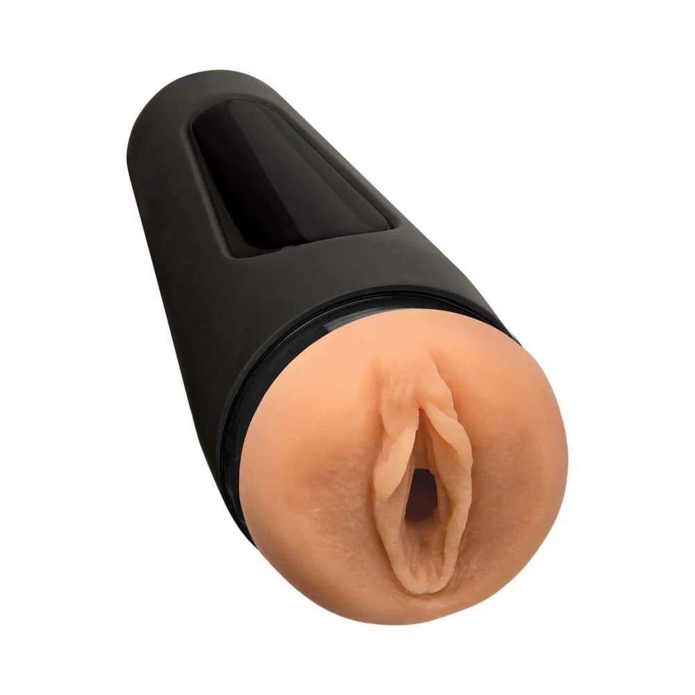 Main Squeeze Faye Reagan Pussy thumbnail