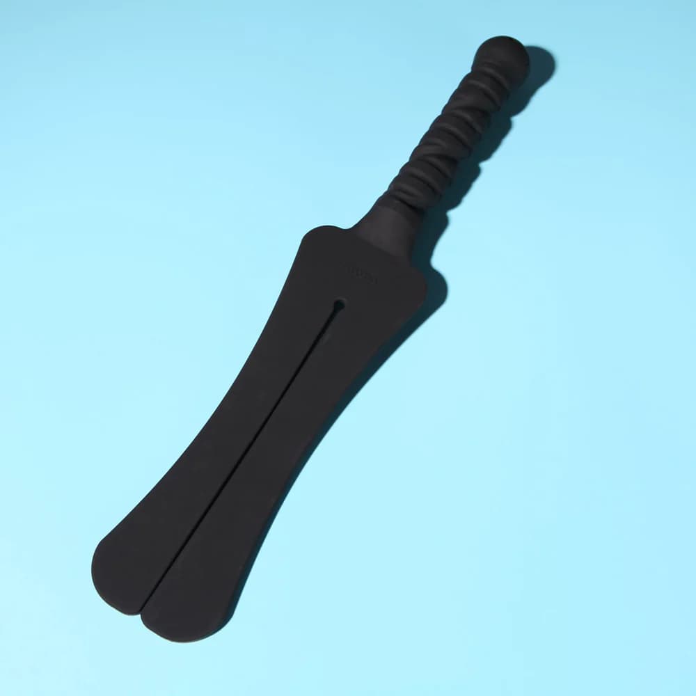 Tantus Trip 2 Tawse Dildo Paddle Whip (Bag) thumbnail