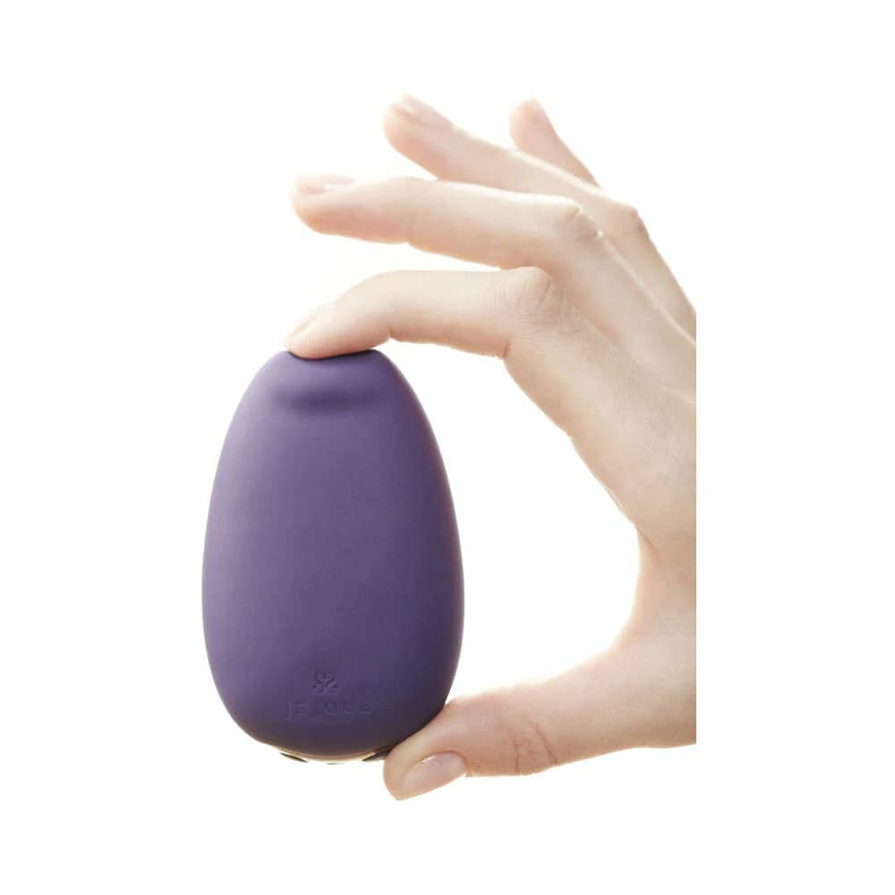 Je Joue Mimi Soft Rechargeable Silicone Clitoral Vibrator Purple thumbnail 4