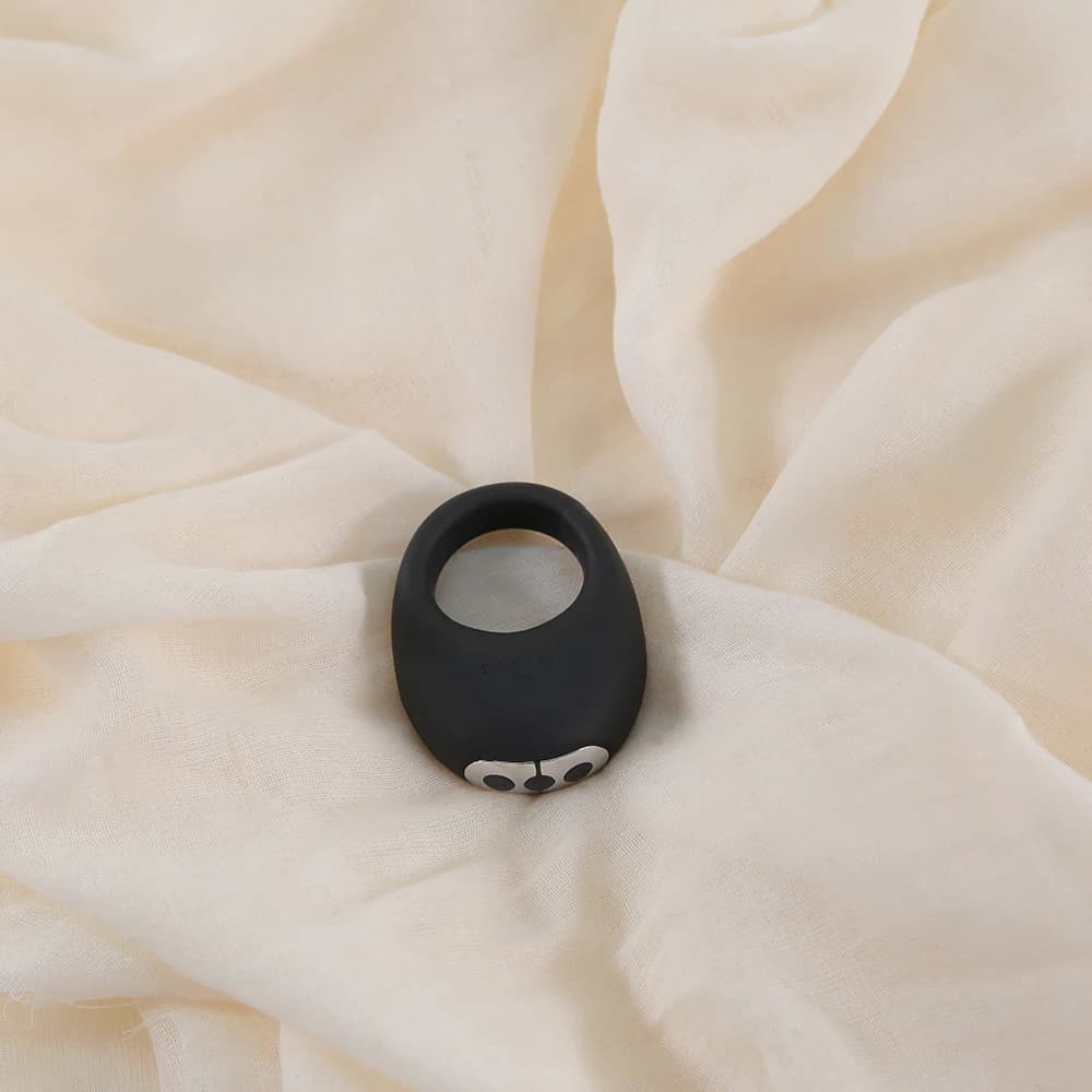 Je Joue Mio Rechargeable Vibrating Silicone Cock Ring Black thumbnail