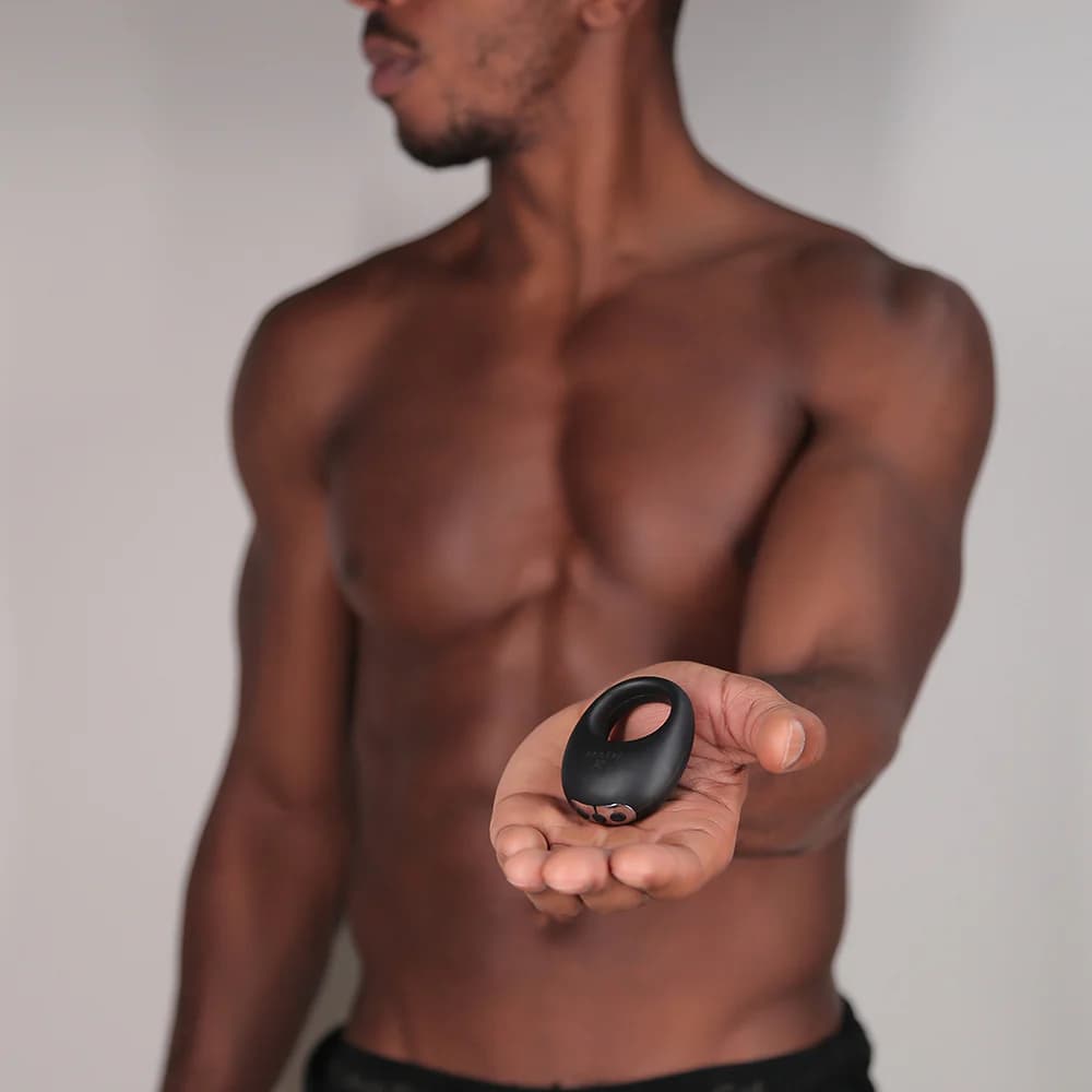 Je Joue Mio Rechargeable Vibrating Silicone Cock Ring Black thumbnail 5