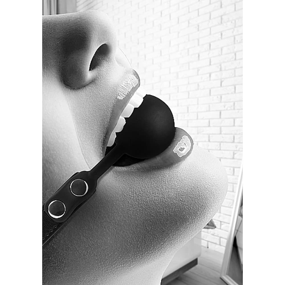 Ouch! Black & White Silicone Ball Gag With Adjustable Bonded Leather Straps Black thumbnail 8