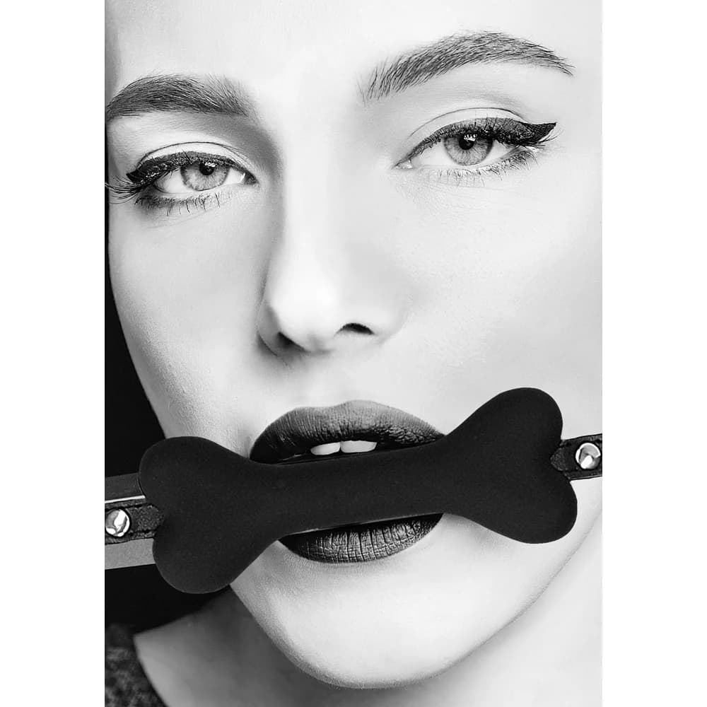 Ouch! Black & White Silicone Bone Gag With Adjustable Bonded Leather Straps Black thumbnail 4