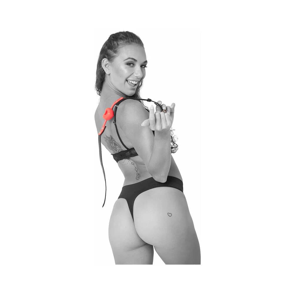 Sportsheets Sex & Mischief Amor Breathable Heart-Shaped Silicone Ball Gag Red thumbnail 5