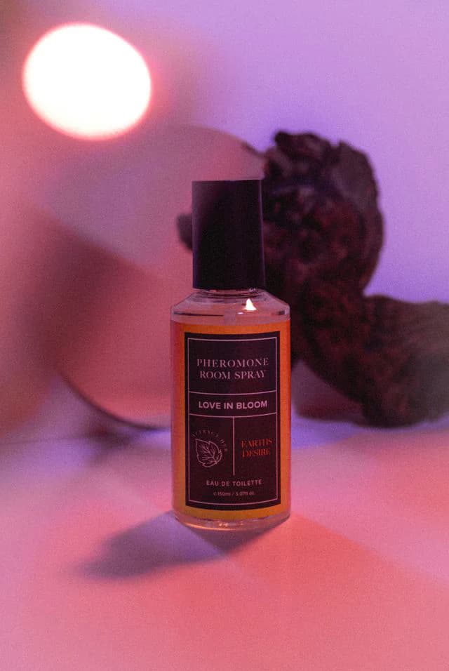 Eye of Love Bloom Attract Her Pheromone Room Spray Earths Desire 5 oz. thumbnail 3