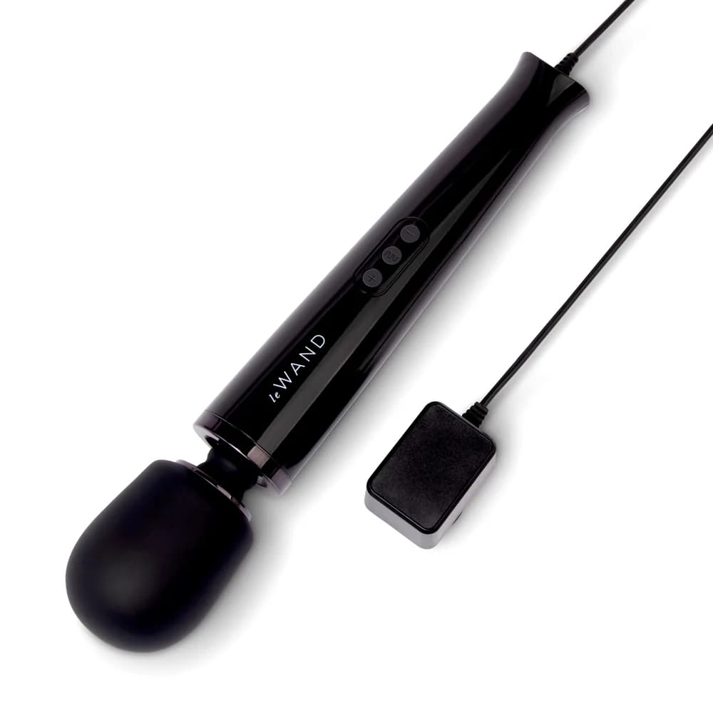 Le Wand Plug-In Vibrating Massager Black thumbnail 7
