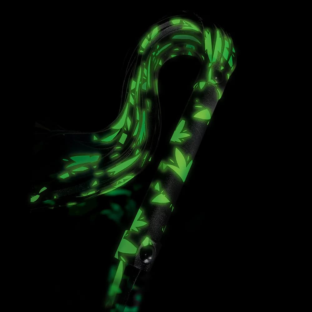 Stoner Vibes Chronic Collection Glow in the Dark Flogger thumbnail 3