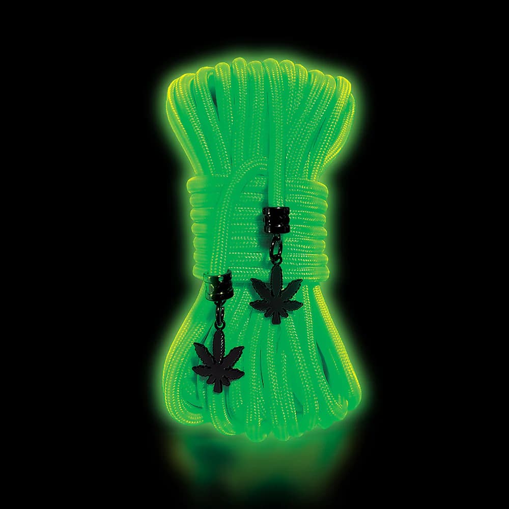 Stoner Vibes Chronic Collection Glow in the Dark Rope 32 ft. thumbnail 3