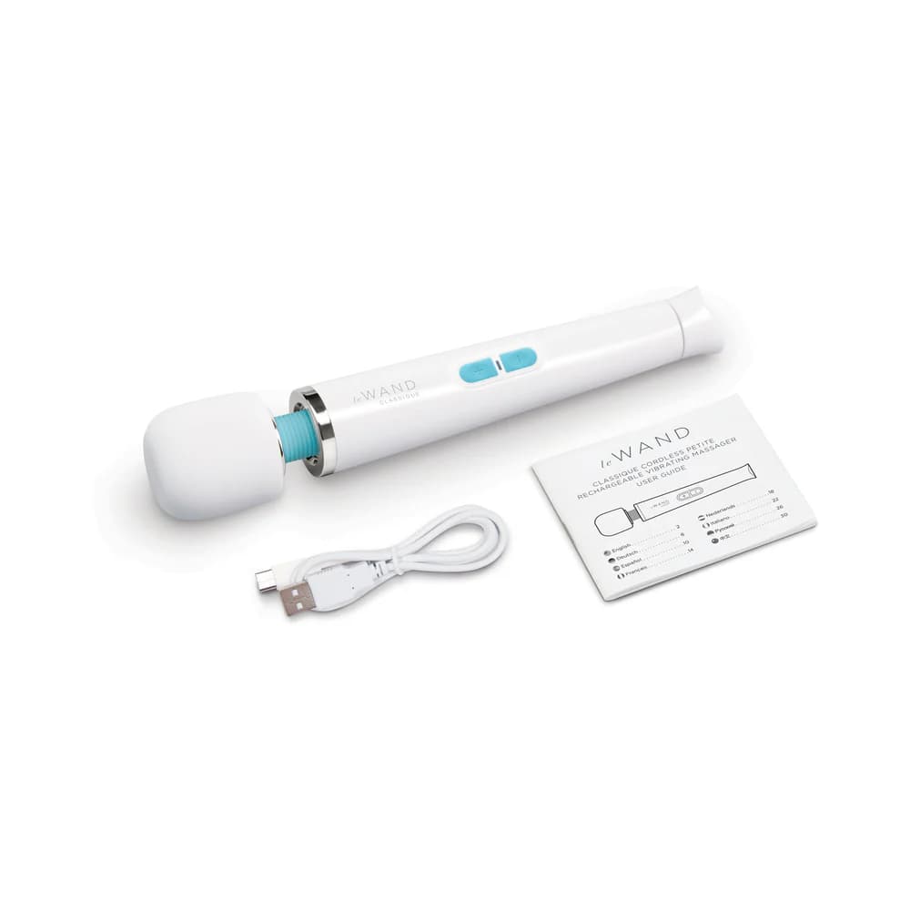 Le Wand Classique Petite Wand Massager thumbnail 9
