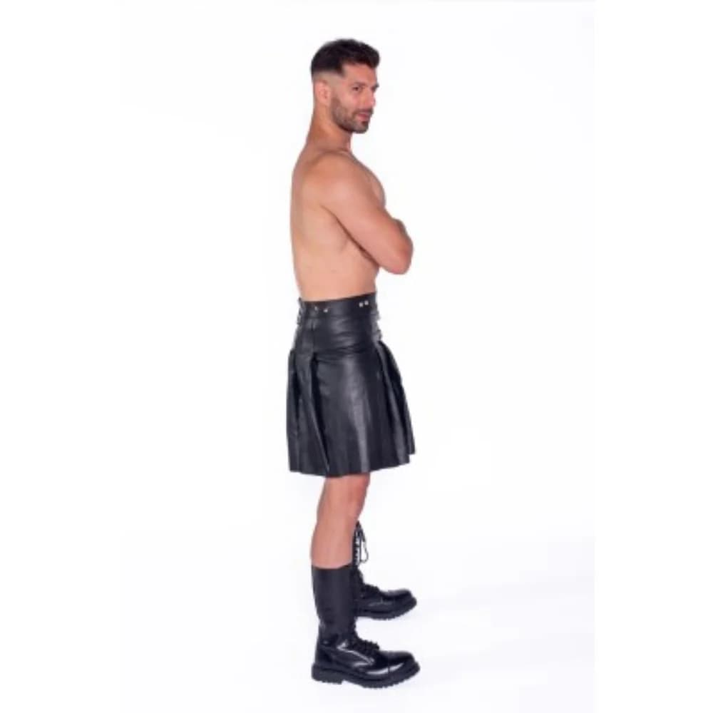 Prowler RED Leather Kilt Size 42-44 thumbnail 2