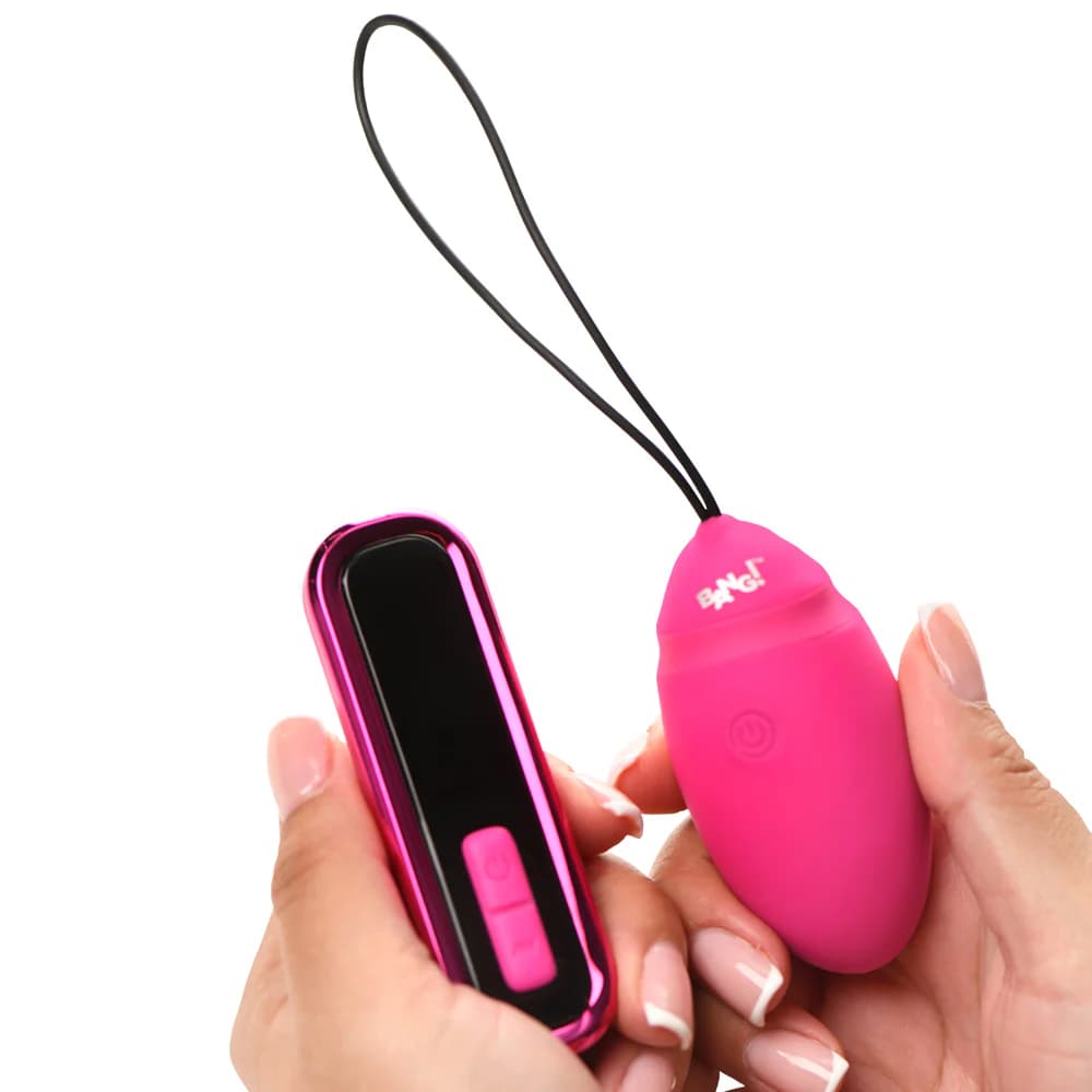 BANG! Vibrating Silicone Egg with Digital Remote thumbnail 5